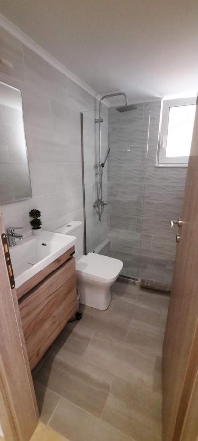 Cosy Apartment In The Heart Of The City Kalamata Exterior photo
