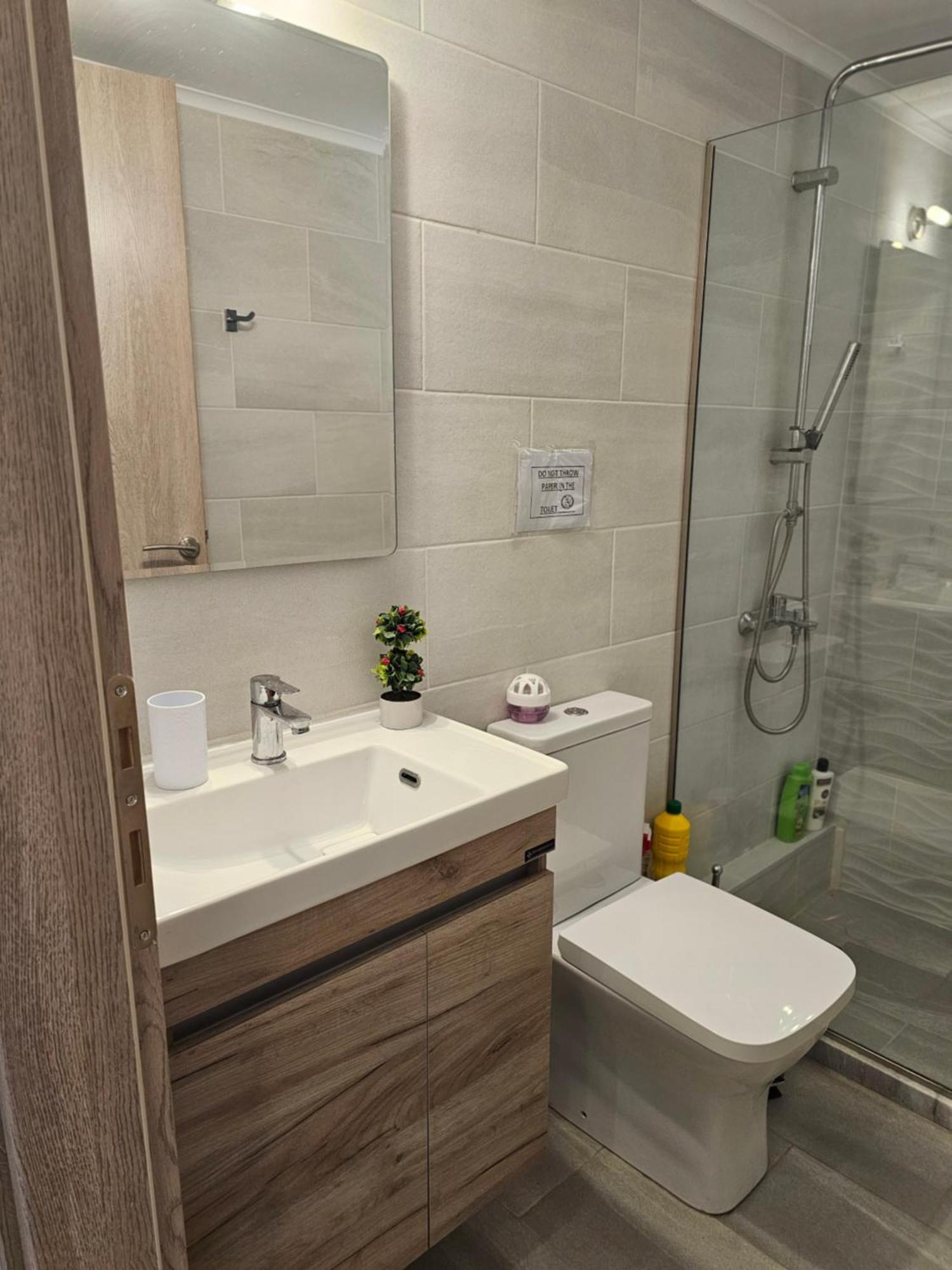 Cosy Apartment In The Heart Of The City Kalamata Exterior photo